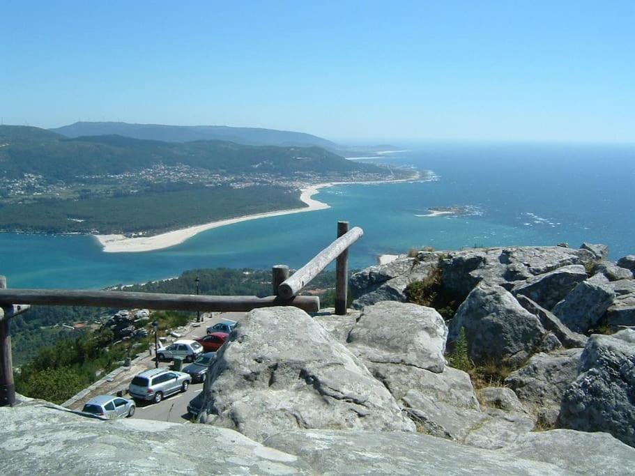 Casa De Lois A Un Paso De Vigo, Baiona, Playa America Y Portugal 贡多马尔 外观 照片