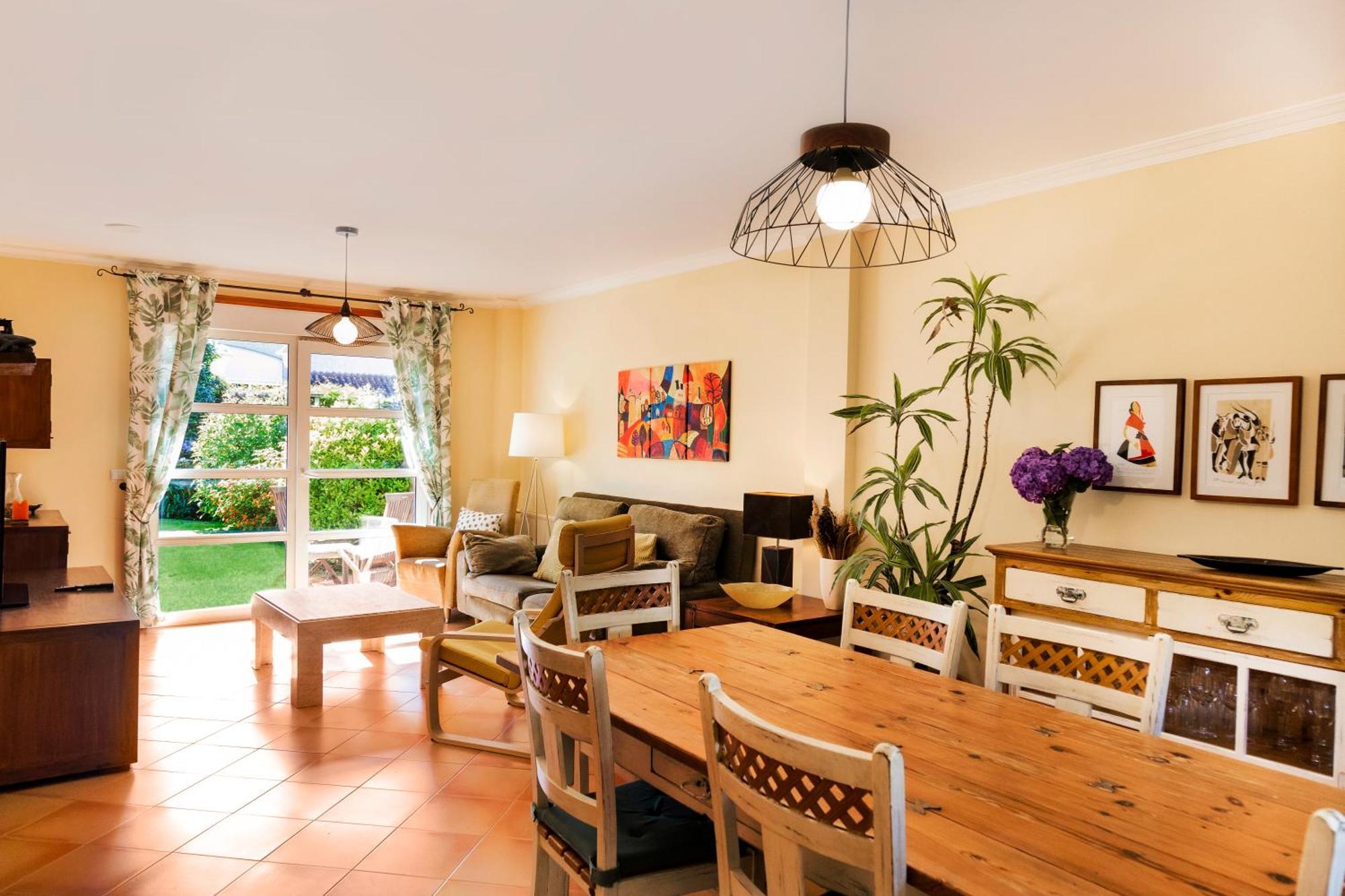Casa De Lois A Un Paso De Vigo, Baiona, Playa America Y Portugal 贡多马尔 外观 照片